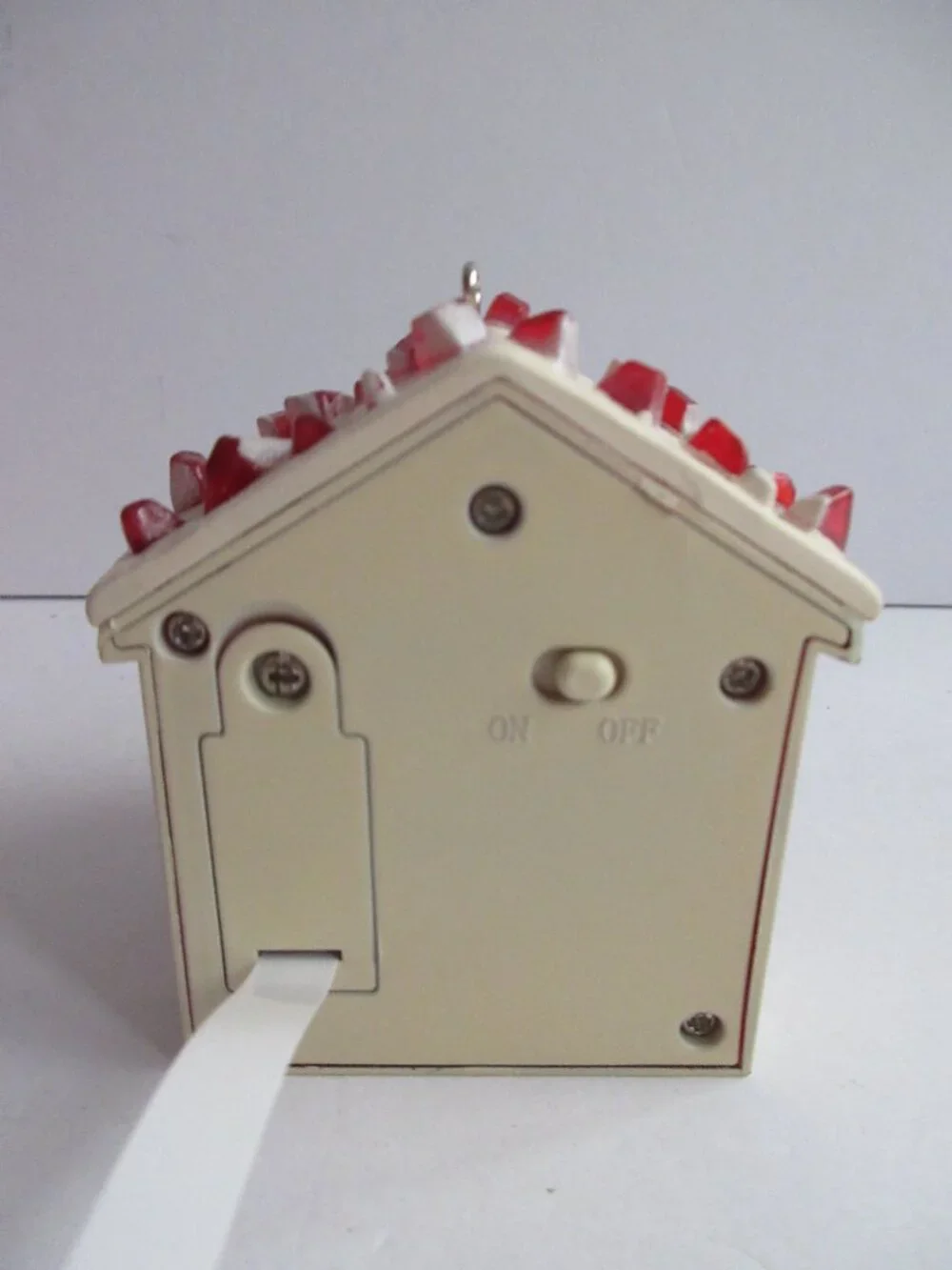 Hallmark Peppermint Bark MAGIC Ornament Motion Activated Sound 2013 NEW in Box